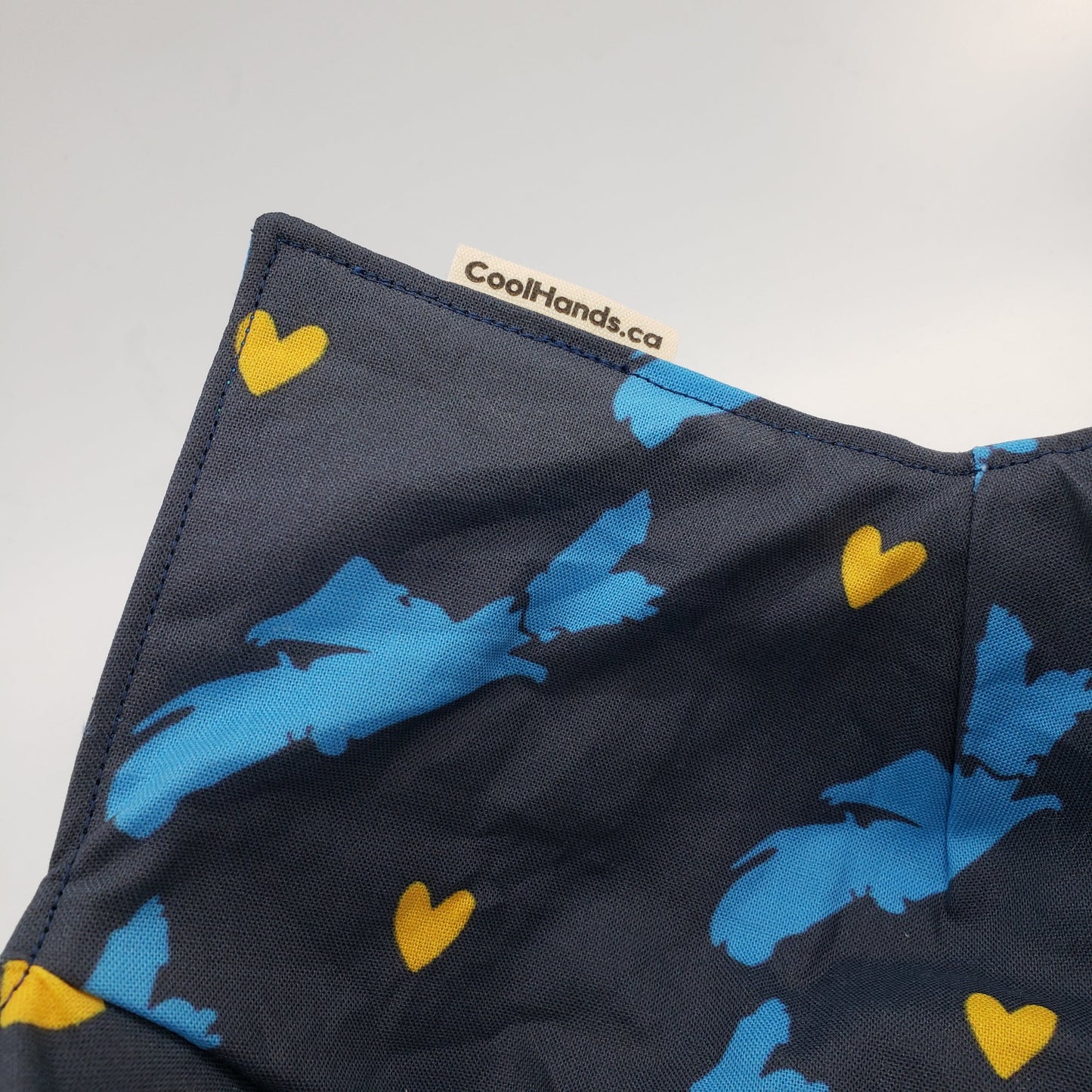 100% Cotton Microwavable Bowl Cozy - Blue Nose, Yellow Heart