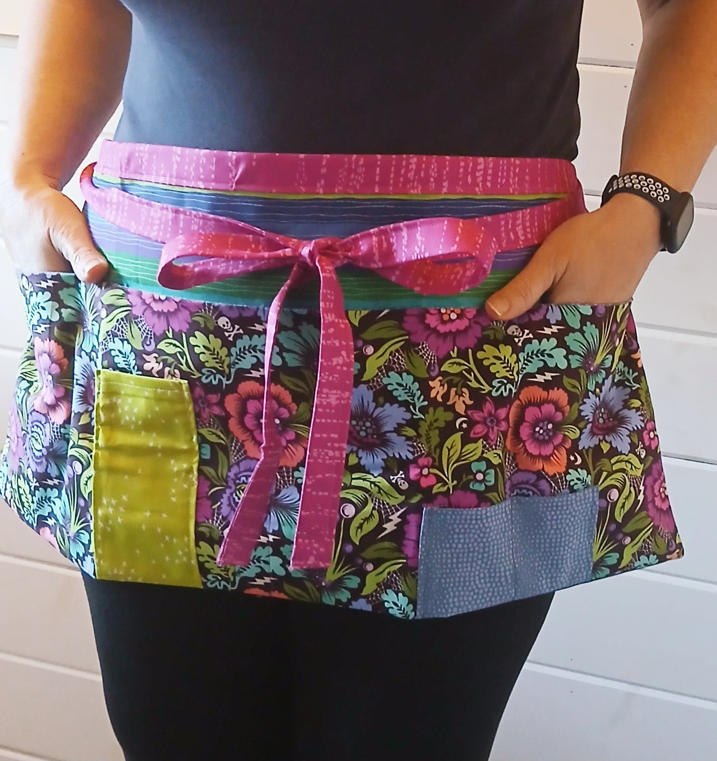 Half Apron with pockets